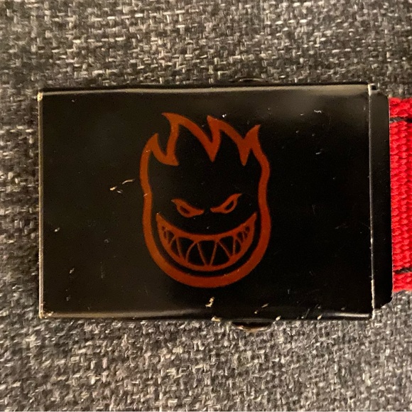 Red Spitfire Belt - Picture 2 of 4